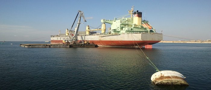 Vessel loading on raid, grain loading on vessel, chartering